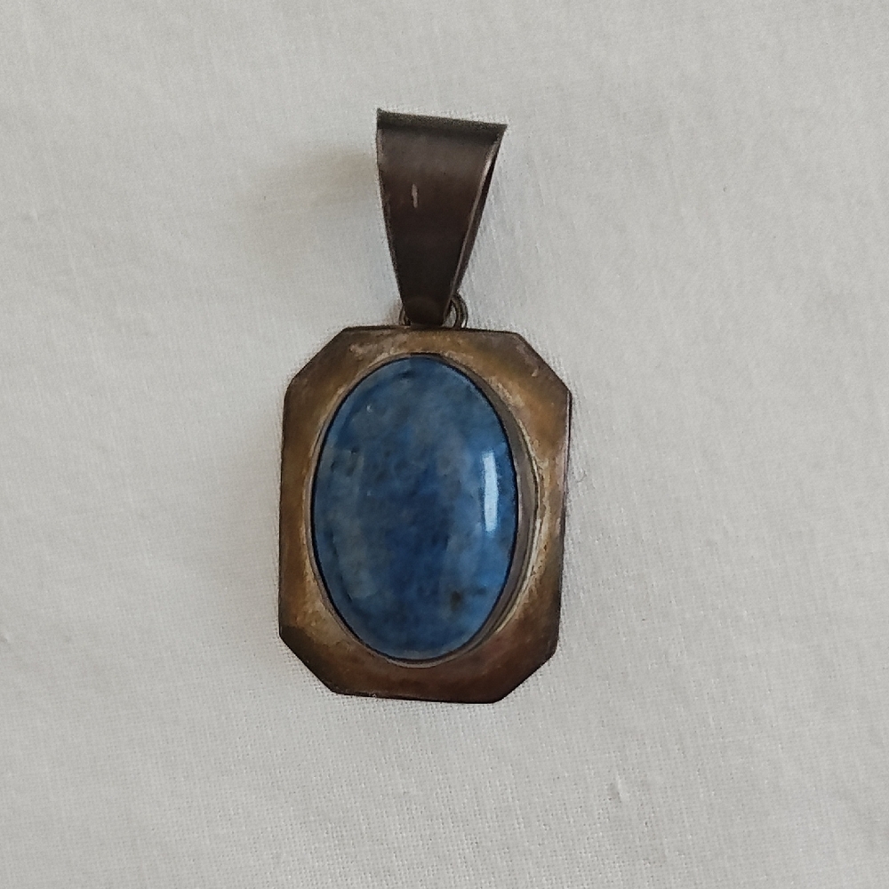 Elegant Blue Stone Sterling Silver Pendant